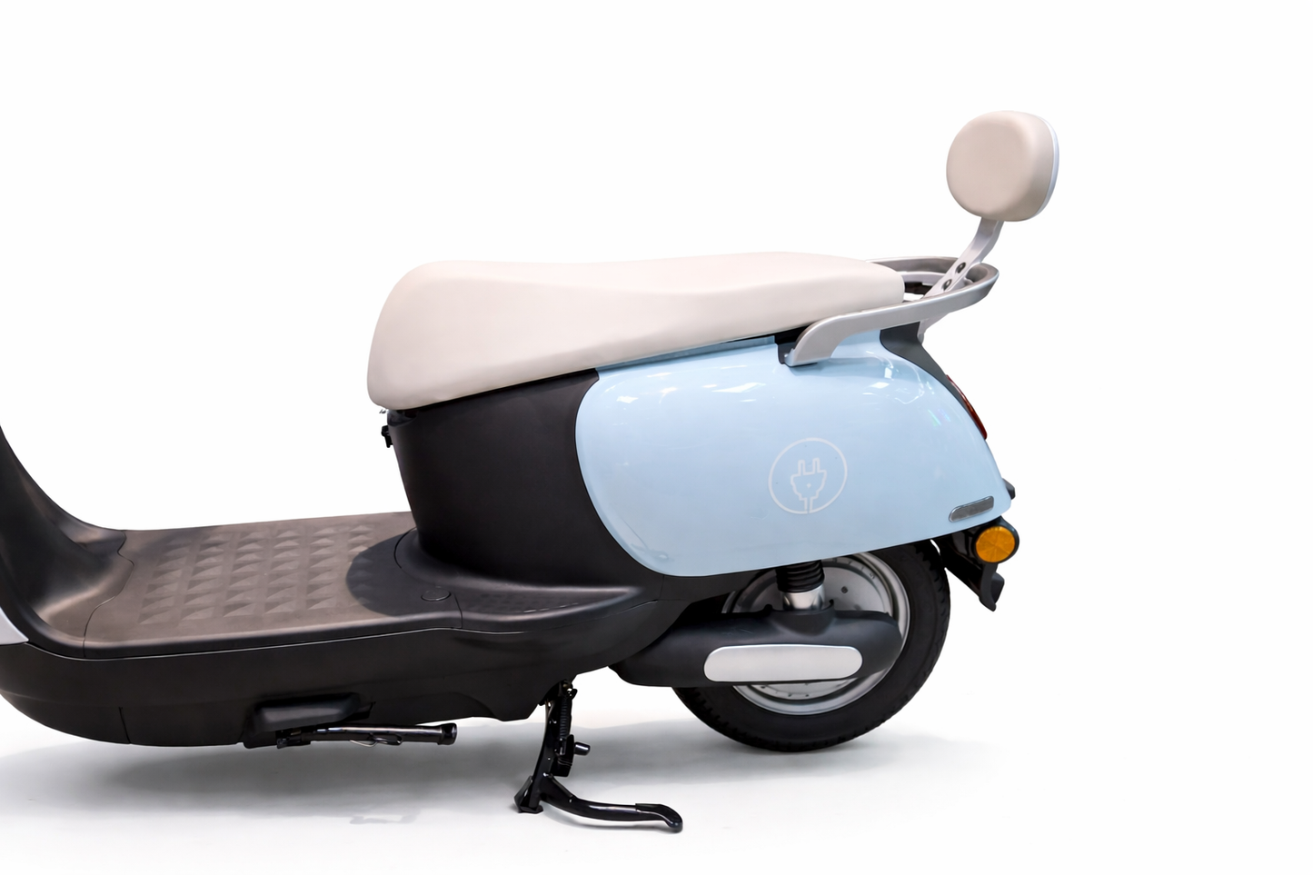 URBAN VINTAGE PRO 1000W COLOR NEGRO + CASCO GRATIS